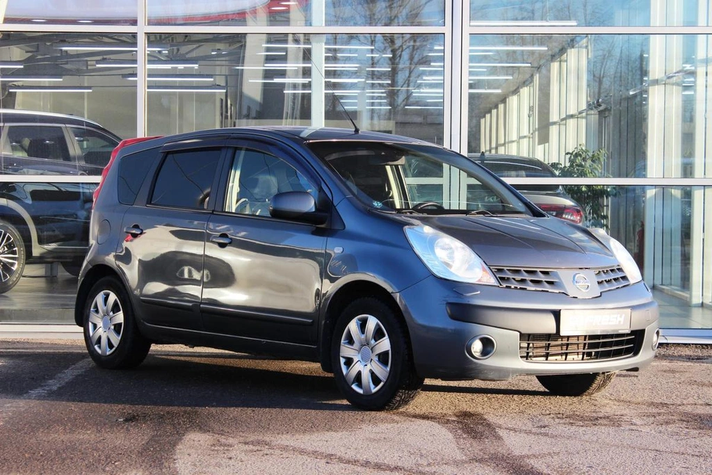 Хетчбэк Nissan Note 2006 года, 450000 рублей, Ярославль