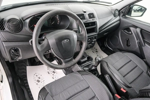 Седан ВАЗ (LADA) Granta 2019 года, 679000 рублей, Красноярск