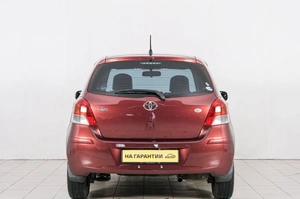 Хетчбэк Toyota Vitz 2008 года, 639000 рублей, Красноярск