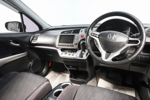 Минивэн Honda Stream 2011 года, 1299000 рублей, Новосибирск