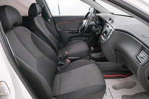 Хетчбэк Kia Rio 2011 года, 699000 рублей, Красноярск