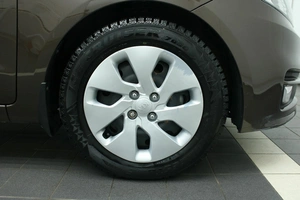 Седан Kia Rio 2017 года, 1099000 рублей, Красноярск