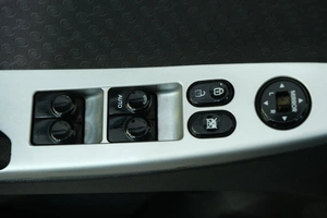 Хетчбэк Hyundai Solaris 2012 года, 919000 рублей, Омск