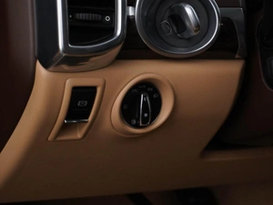 Внедорожник Porsche Cayenne Turbo 2014 года, 3779414 рублей, Москва