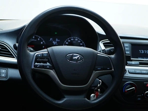 Седан Hyundai Solaris 2020 года, 1499444 рублей, Москва