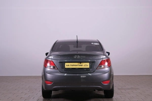 Седан Hyundai Solaris 2012 года, 869000 рублей, Омск