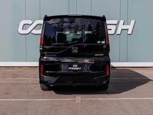 Минивэн Honda Stepwgn Spada 2018 года, 2250000 рублей, Большой Сочи