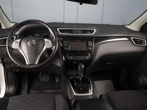 Внедорожник Nissan Qashqai 2018 года, 1940000 рублей, Омск