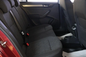 Лифтбек Volkswagen Polo 2021 года, 2089000 рублей, Омск