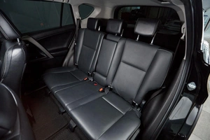 Внедорожник Toyota RAV4 2015 года, 1837000 рублей, Красноярск