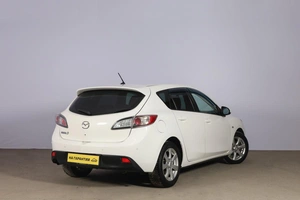 Хетчбэк Mazda 3 2010 года, 799000 рублей, Новосибирск