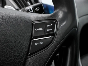 Седан Hyundai Sonata 2011 года, 1099000 рублей, Волгоград