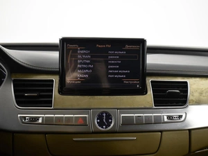 Седан Audi A8 2011 года, 1569900 рублей, Казань