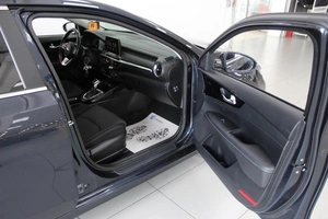 Седан Kia Cerato 2019 года, 1790000 рублей, Клинцы