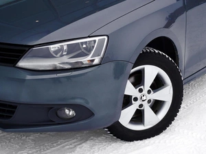 Седан Volkswagen Jetta 2011 года, 970000 рублей, Тверь