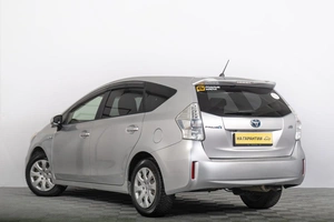 Универсал Toyota Prius Alpha 2012 года, 1069000 рублей, Томск