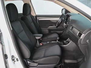 Внедорожник Mitsubishi Outlander 2015 года, 1999000 рублей, Аксай