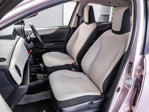 Хетчбэк Toyota Vitz 2011 года, 767000 рублей, Тюмень
