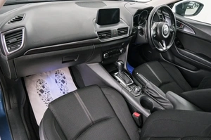 Седан Mazda Axela 2016 года, 1399000 рублей, Красноярск