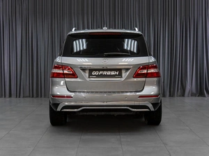 Внедорожник Mercedes-benz M-класс 2012 года, 2399000 рублей, Тюмень