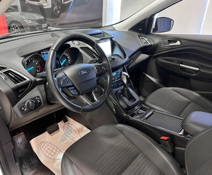 Внедорожник Ford Kuga 2018 года, 1597000 рублей, Красноярск