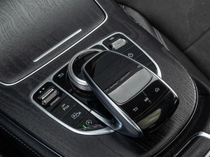 Седан Mercedes-benz E-класс 2017 года, 3450000 рублей, Краснодар