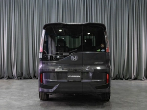 Минивэн Honda Stepwgn Spada 2015 года, 2029000 рублей, Тюмень