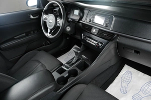 Седан Kia Optima 2016 года, 1789000 рублей, Тюмень