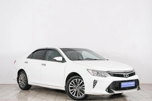 Седан Toyota Camry 2018 года, 1849000 рублей, Красноярск