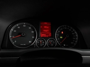Минивэн Volkswagen Touran 2006 года, 719000 рублей, Воронеж