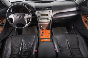 Седан Toyota Camry 2008 года, 1259000 рублей, Томск