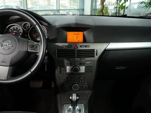 Хетчбэк Opel Astra GTC 2006 года, 589555 рублей, Тверь