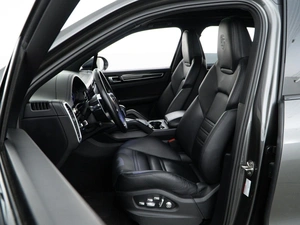 Внедорожник Porsche Cayenne S 2019 года, 8596900 рублей, Москва