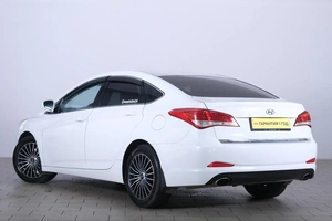 Седан Hyundai i40 2013 года, 949000 рублей, Омск