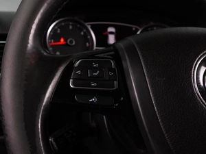 Внедорожник Volkswagen Touareg 2014 года, 1749000 рублей, Воронеж