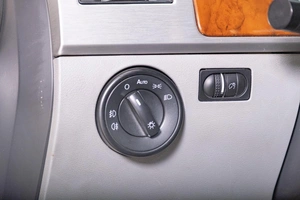 Внедорожник Volkswagen Touareg 2008 года, 1269000 рублей, Томск