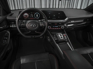 Седан Hyundai Lafesta 2023 года, 2548000 рублей, Ставрополь