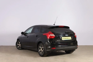 Хетчбэк Ford Focus 2012 года, 719000 рублей, Новосибирск
