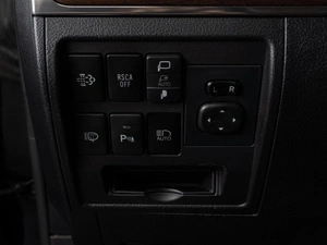 Внедорожник Toyota Land Cruiser 2017 года, 7099000 рублей, Тюмень