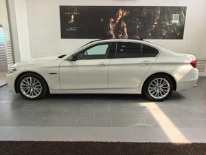 Хетчбэк BMW 5 серия 2015 года, 2595000 рублей, Новосибирск
