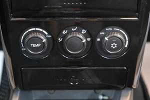 Хетчбэк ВАЗ (LADA) Priora 2011 года, 369000 рублей, Омск