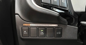 Внедорожник Mitsubishi Outlander 2021 года, 2850000 рублей, Красноярск
