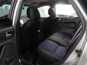 Седан Ford Focus 2006 года, 469000 рублей, Воронеж