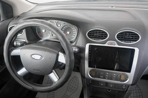 Седан Ford Focus 2007 года, 349000 рублей, Кемерово