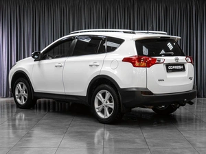 Внедорожник Toyota RAV4 2013 года, 2099000 рублей, Тюмень