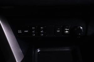Внедорожник Toyota RAV4 2019 года, 2959000 рублей, Пермь