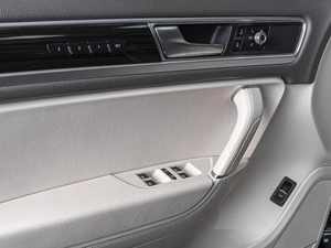 Внедорожник Volkswagen Touareg 2015 года, 2540000 рублей, Ставрополь