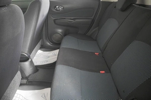 Хетчбэк Nissan Note 2012 года, 909000 рублей, Кемерово