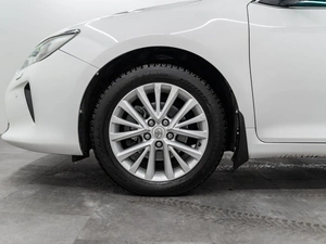 Седан Toyota Camry 2015 года, 2075000 рублей, Красноярск