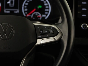 Лифтбек Volkswagen Polo 2021 года, 1637077 рублей, Москва